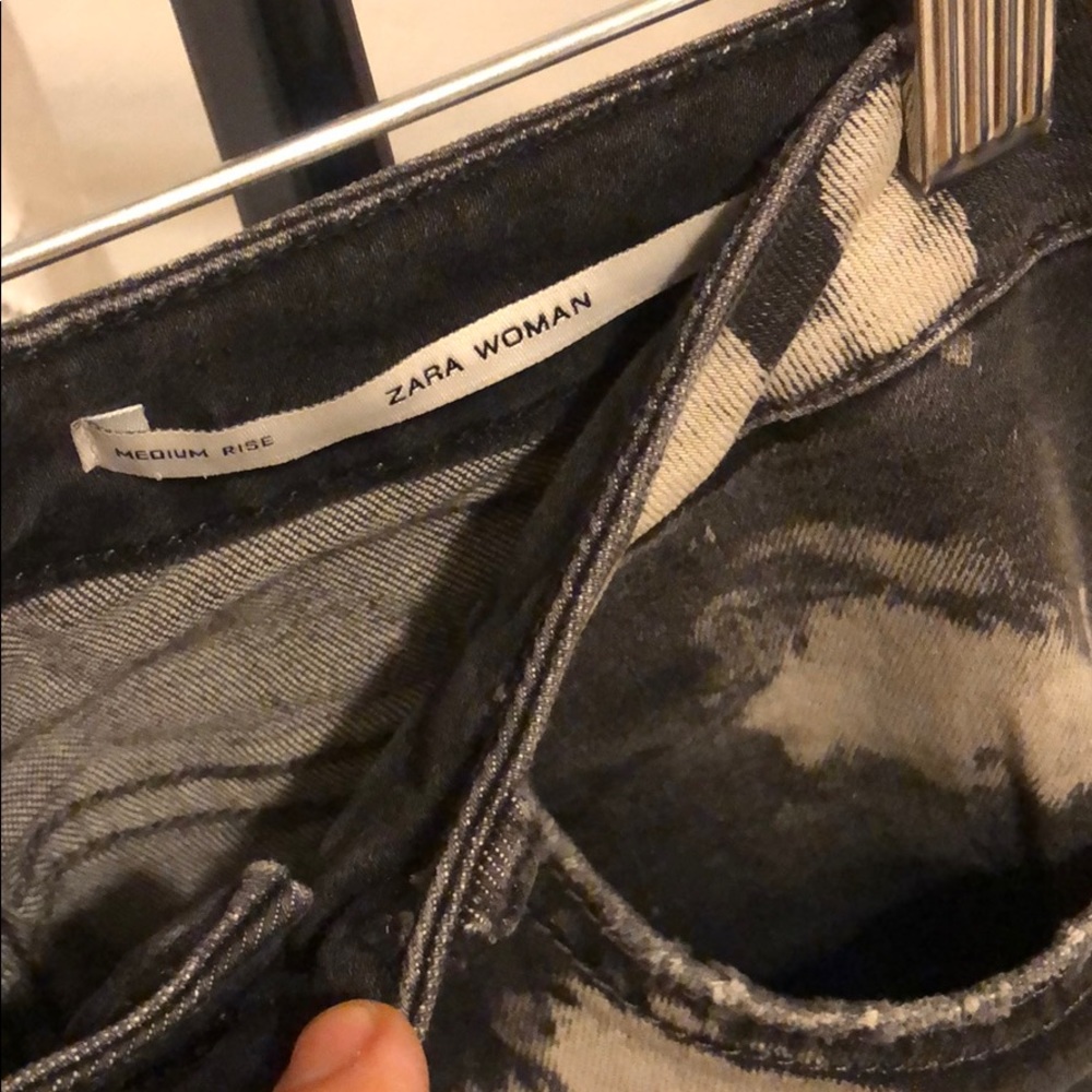 Zara black bleach jeans - Picture 2 of 5